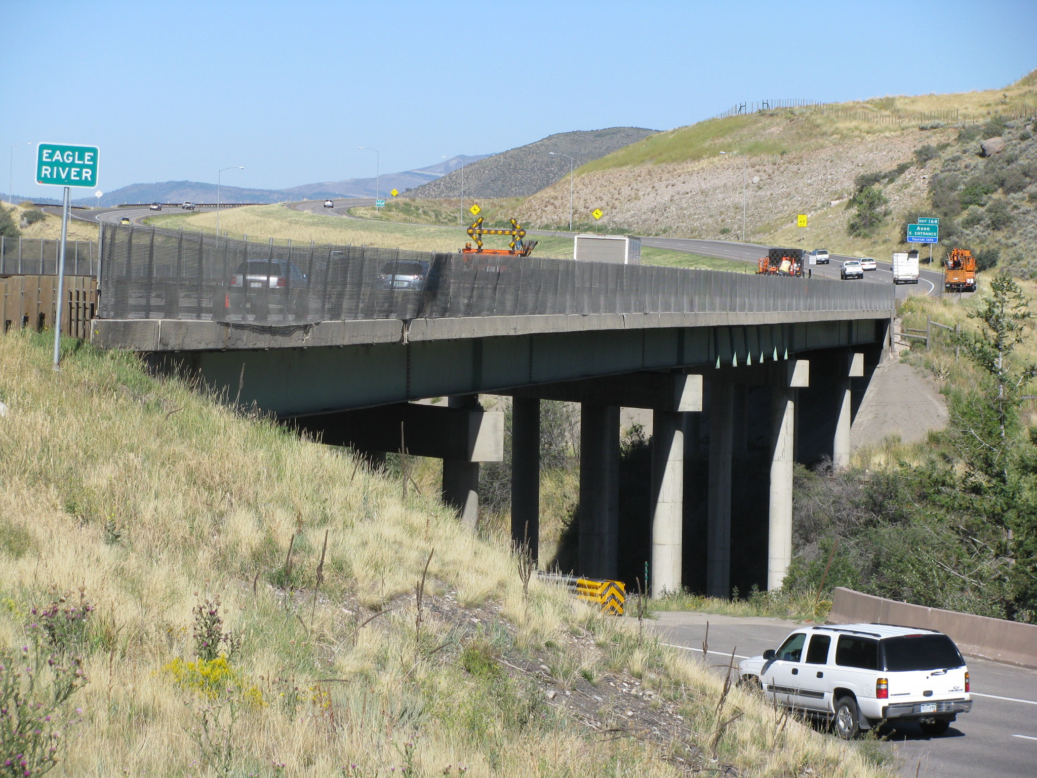 I-70 Westbound over US 6, Railroad, and Eagle River detail image